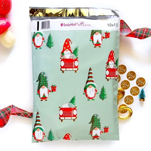 LAST SET!🎁20 Holiday Gnomes Poly Mailers 10 x 13 inch - Picture 2 of 2